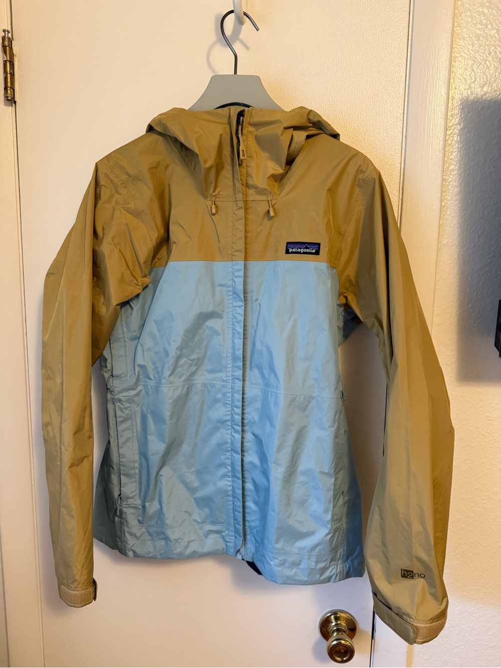 Patagonia Ws Torrentshell 3L Rain Jacket Waterproof with H2no -limited edition